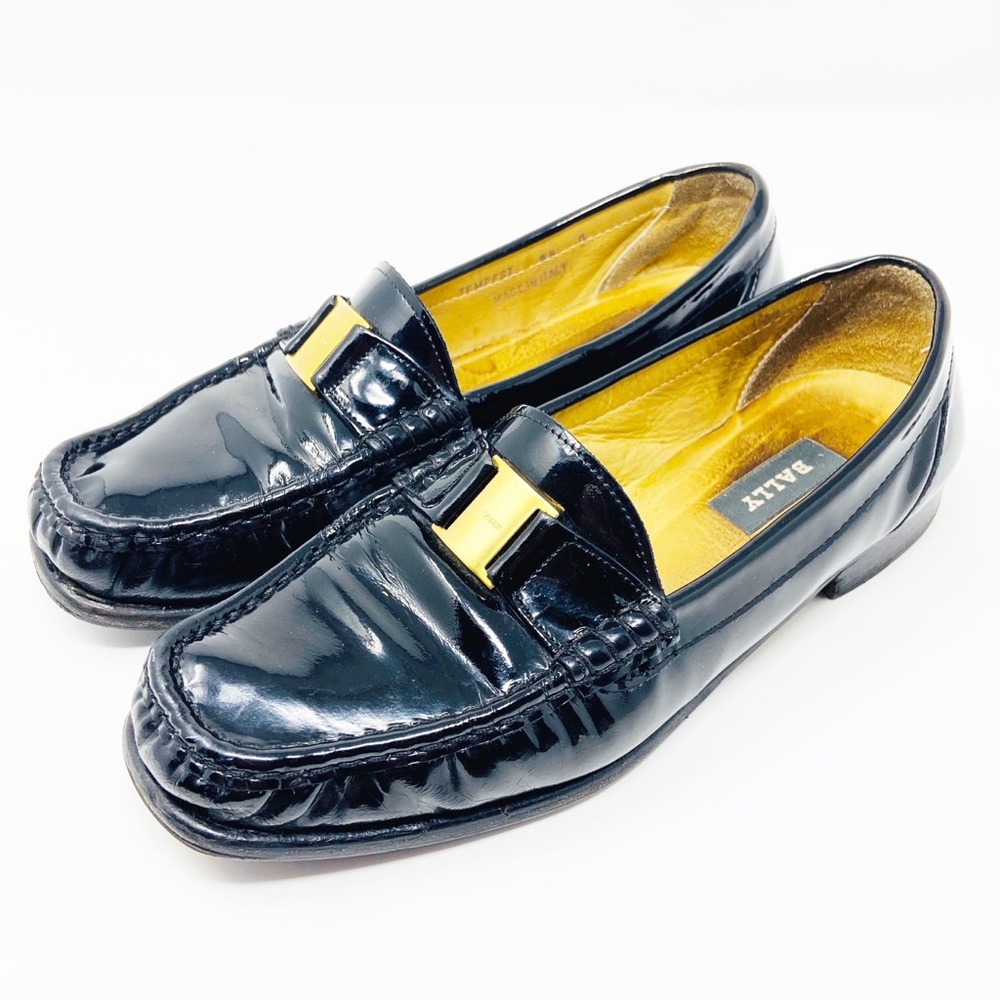 Vintage Bally black patent leather loafers